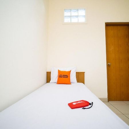 Koolkost Near Padjadjaran University - Minimum Stay 6 Nights Bandung Exterior photo
