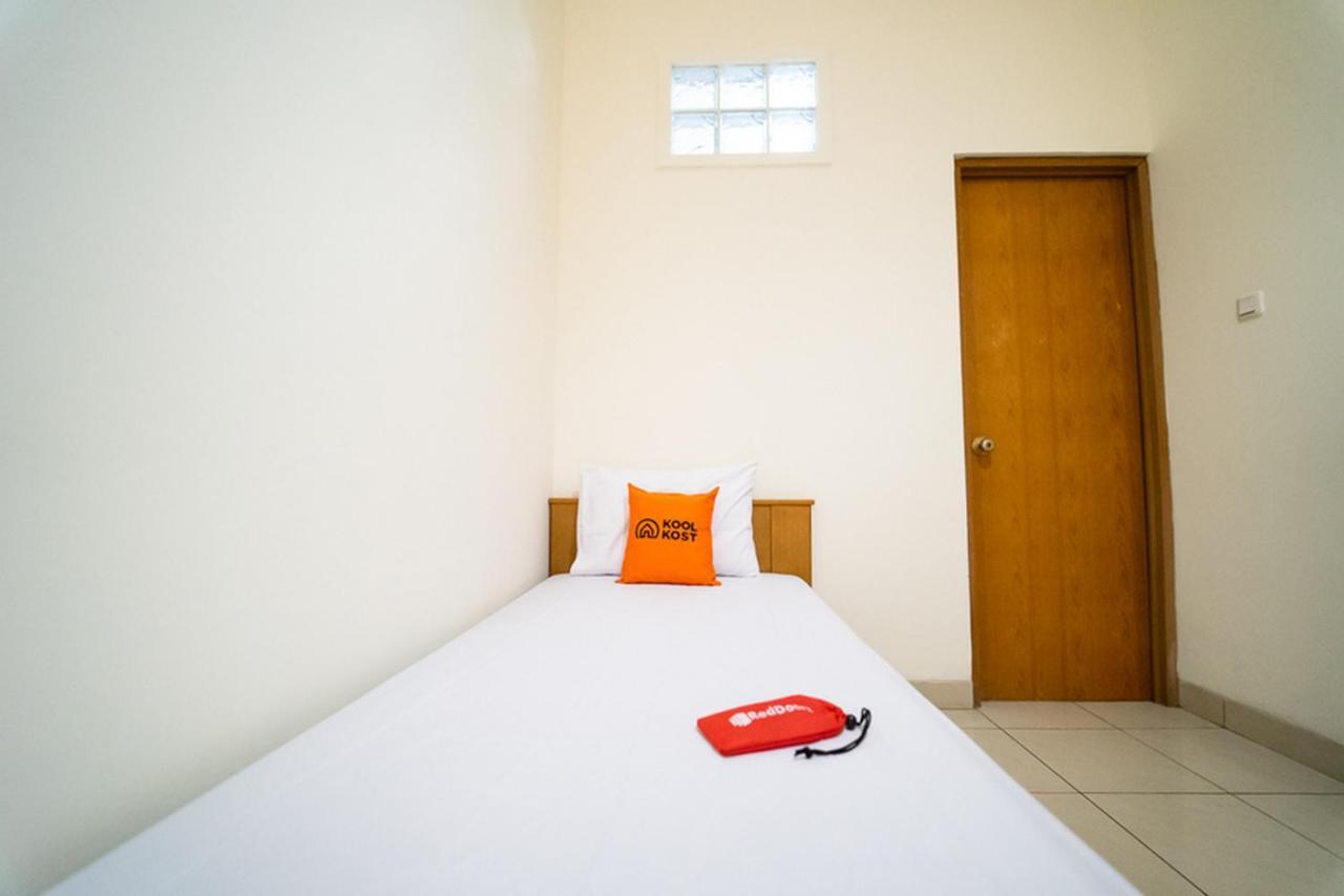 Koolkost Near Padjadjaran University - Minimum Stay 6 Nights Bandung Exterior photo